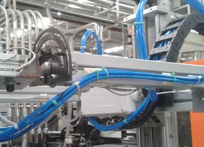 �����˽��Զ����豸����ά������